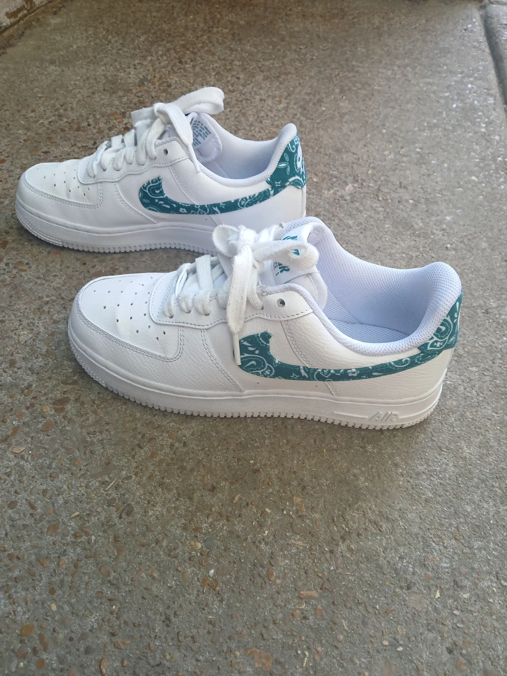 #womenshoes ..Nike Air Force Woman Size 7